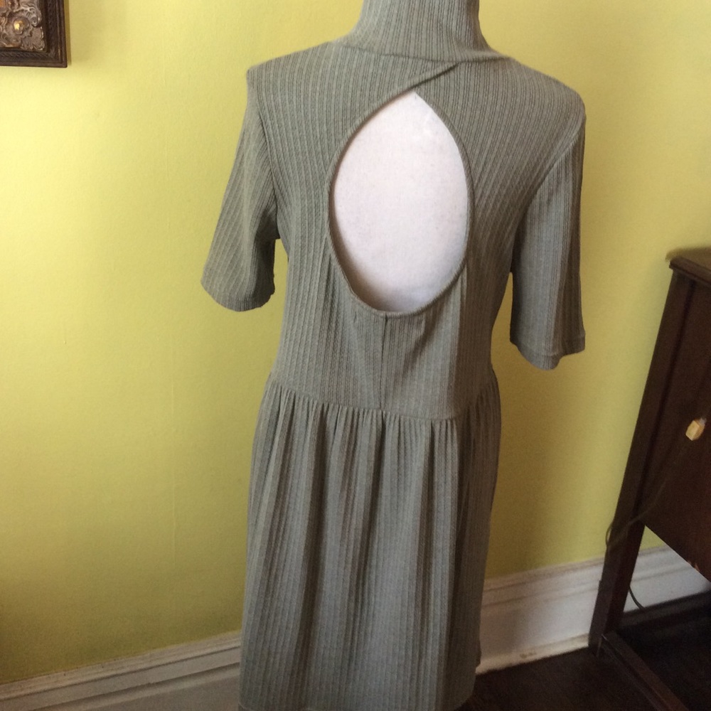 FP Beach Cute Sage Green Dress Open Back Size L - Picture 4 of 12